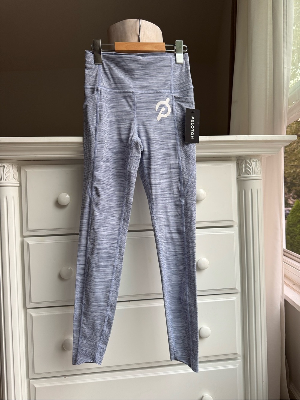 Peloton High Rise Space Dye Tulip Hem Leggings – Size XS – NWT